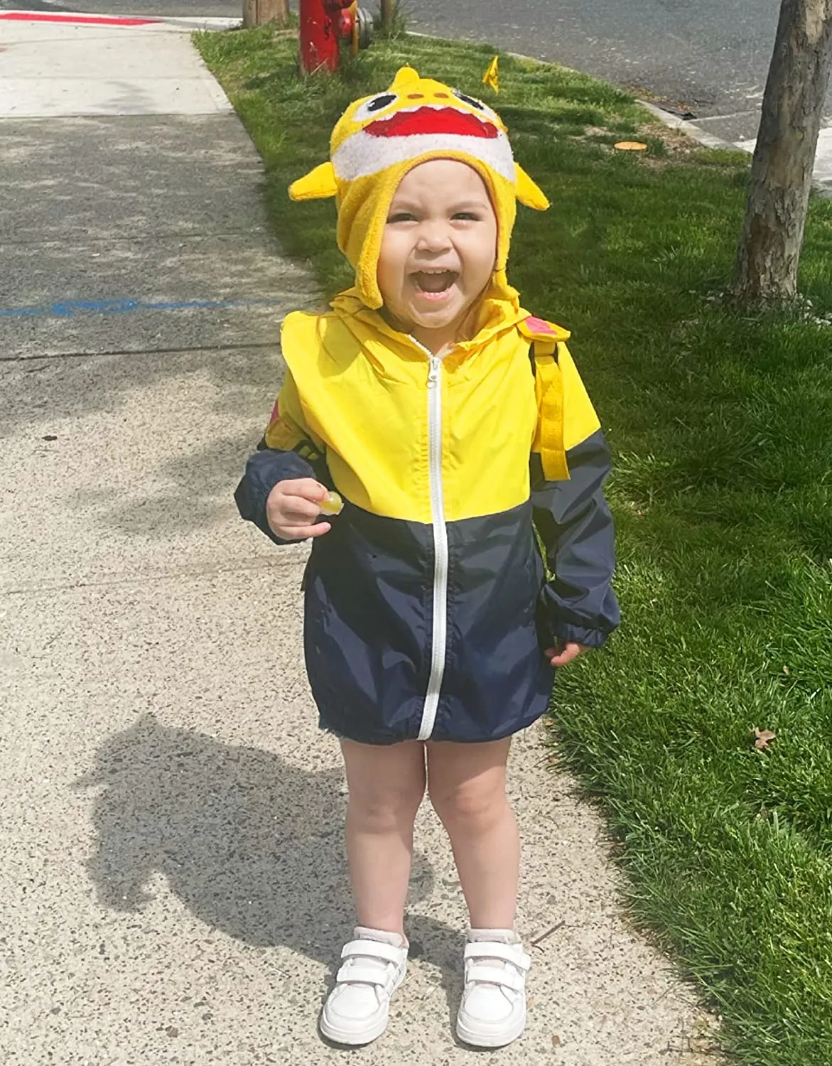Arshiner Boys Girls Hooded Rain Jackets Waterproof Rain coats Packable Windbreaker for Kids Lightweight Jackets
