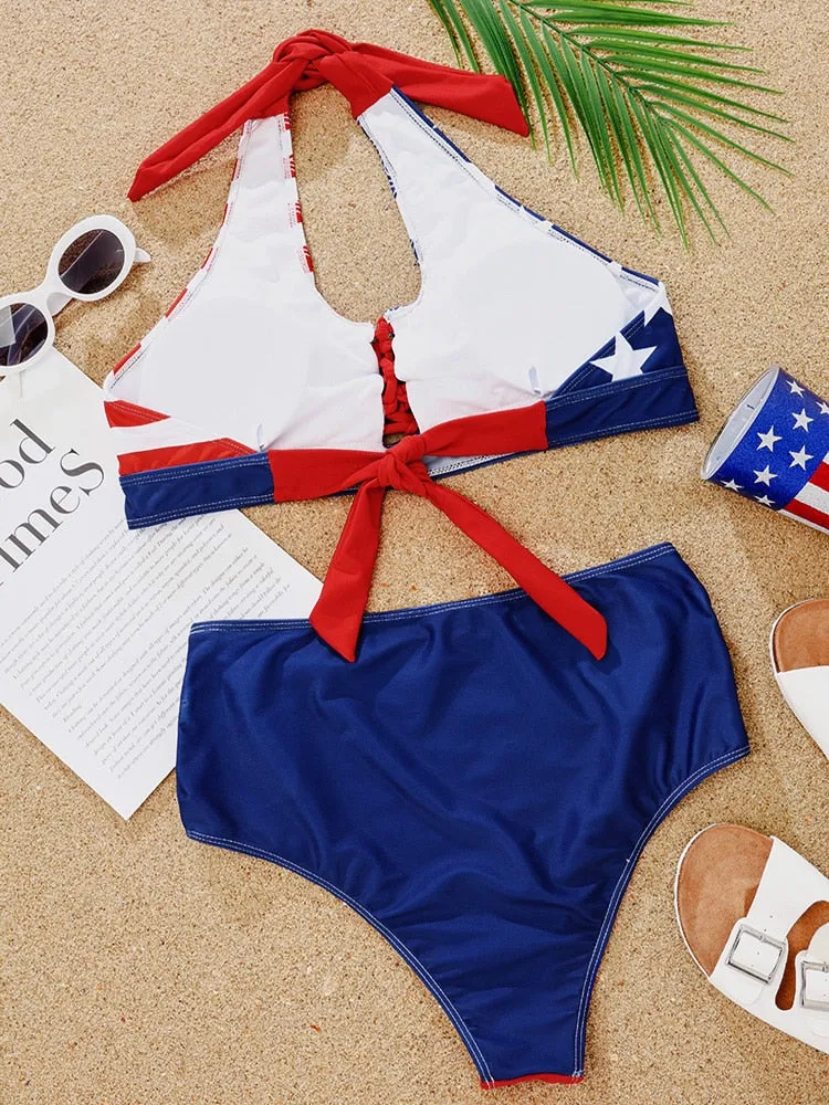 Atemberaubender hoch taillierter Neckholder-Bikini mit US-Flagge 