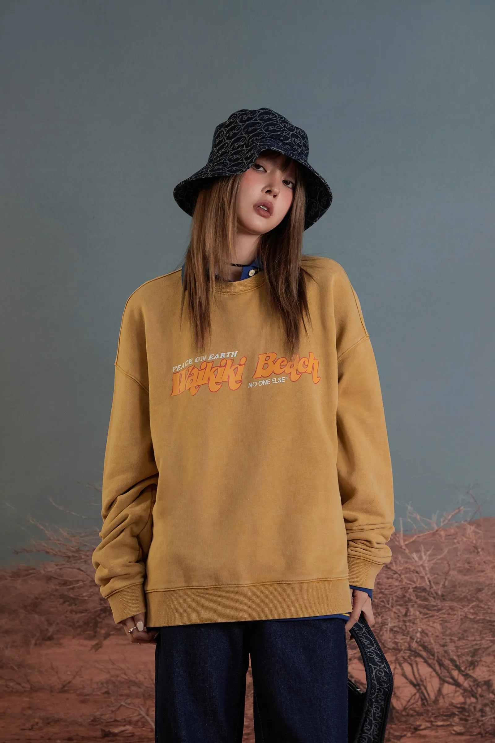 Hawaii Waikiki Beach Print Loose Fit Sweater