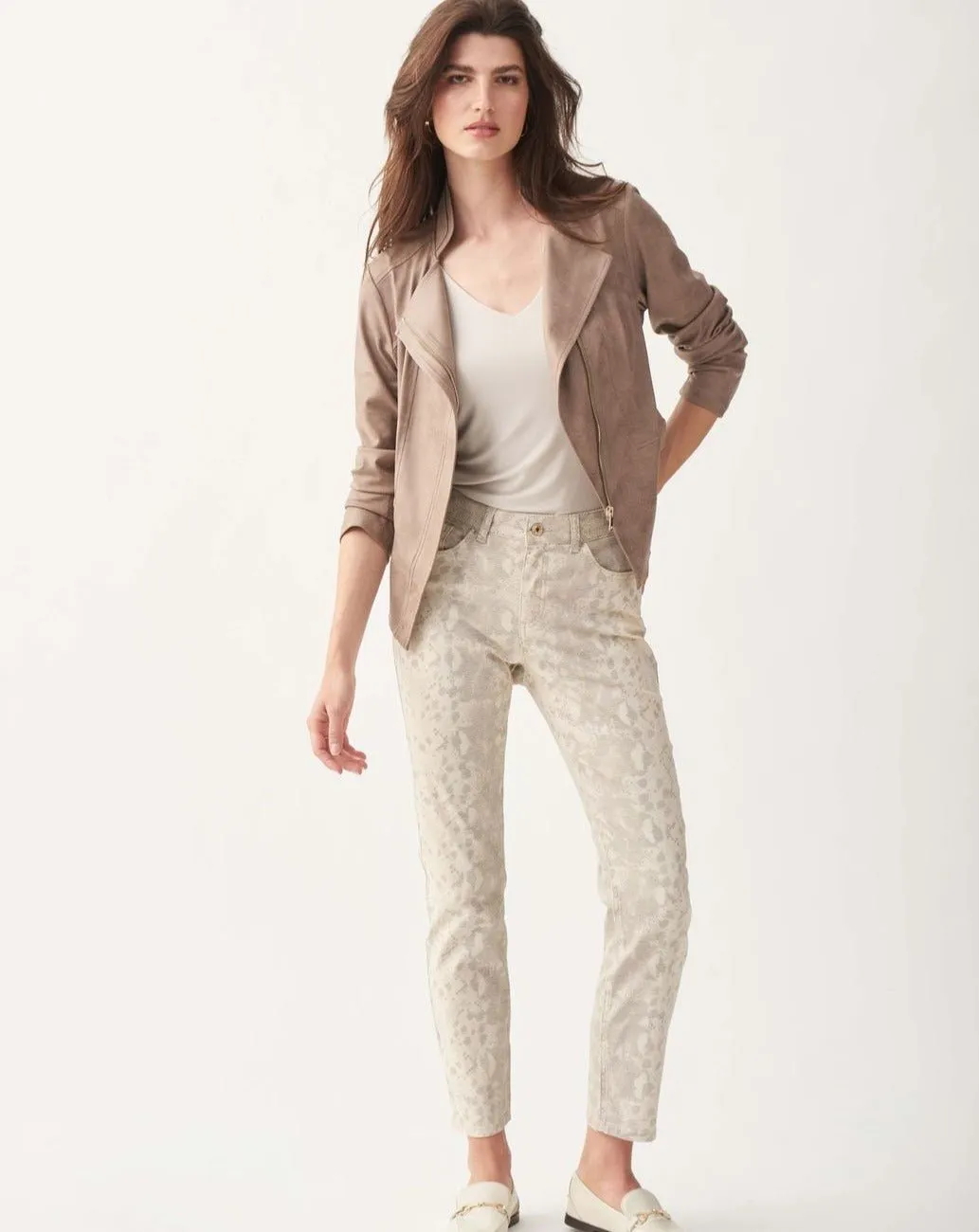 Lightweight Straight Jean