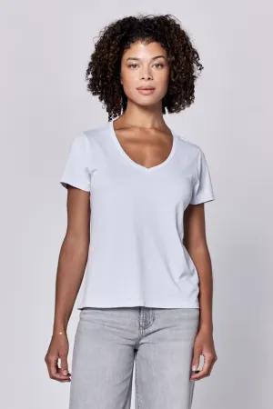 MADELYN V-NECK SHORT SLEEVE RELAXED FIT TOP SKYWAY