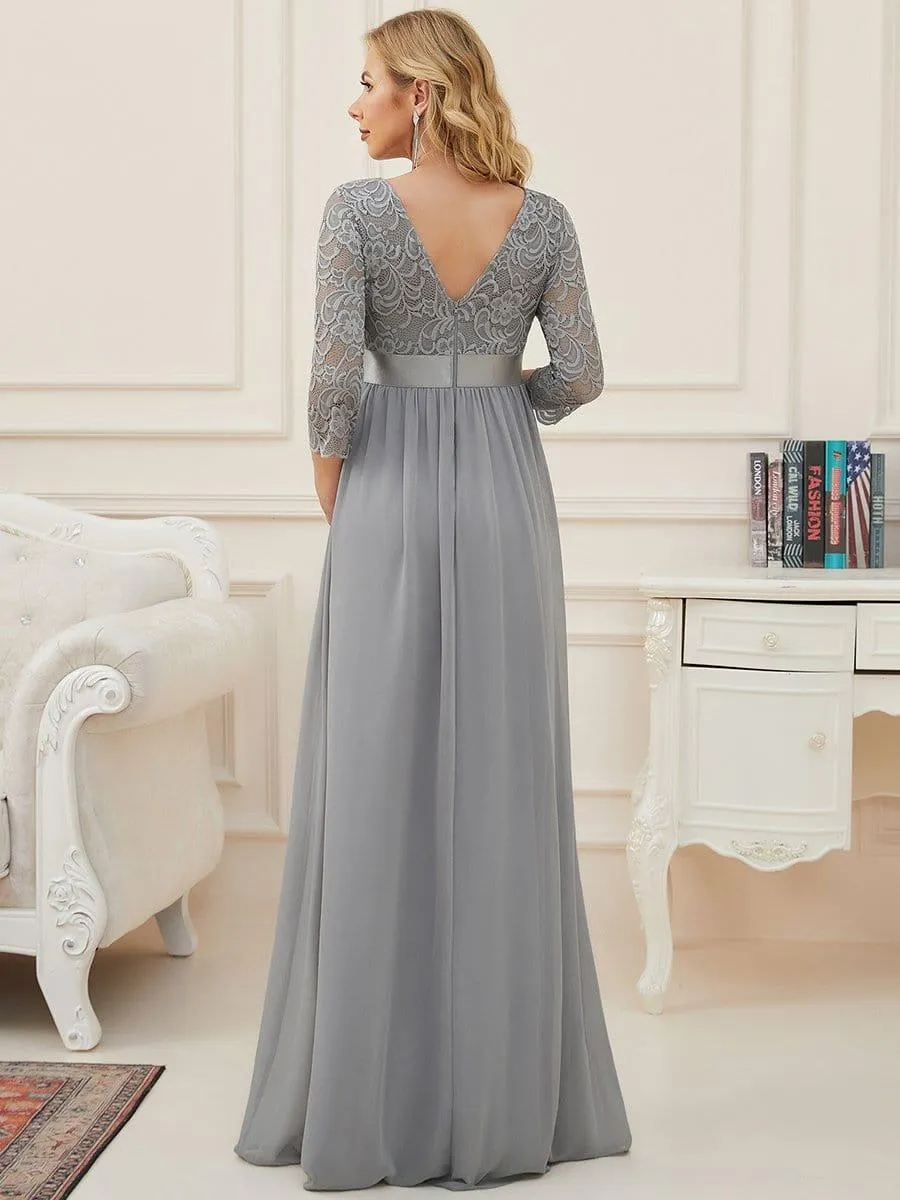 Milly | Sweetheart 3/4 Sleeve Floor-Length Lace Maternity Dress