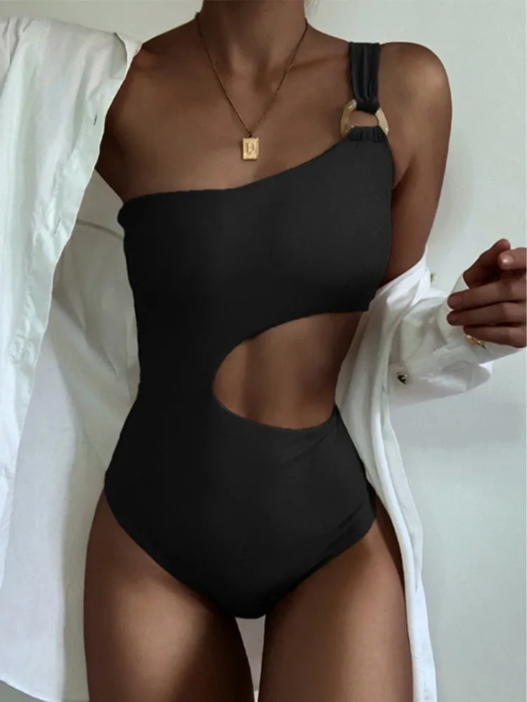 Resort Life Schwarzer, aushöhlender Bikini-Badeanzug