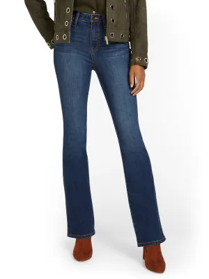 Tall High-Waisted Curvy Essential Bootcut Jeans - Foxy Blue Wash