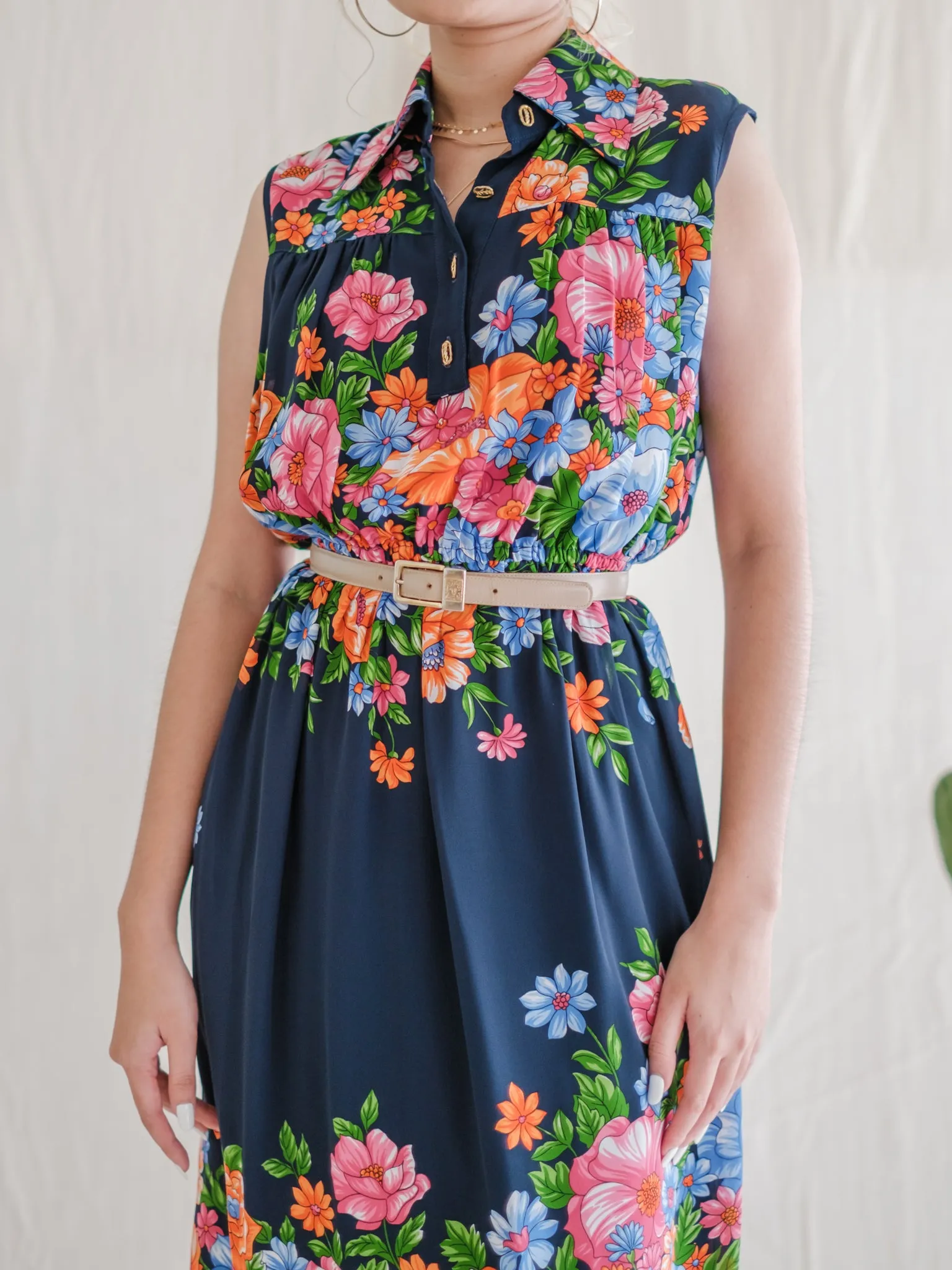 Vintage Chiffon Blue Floral Collared Sleeveless Midi Dress